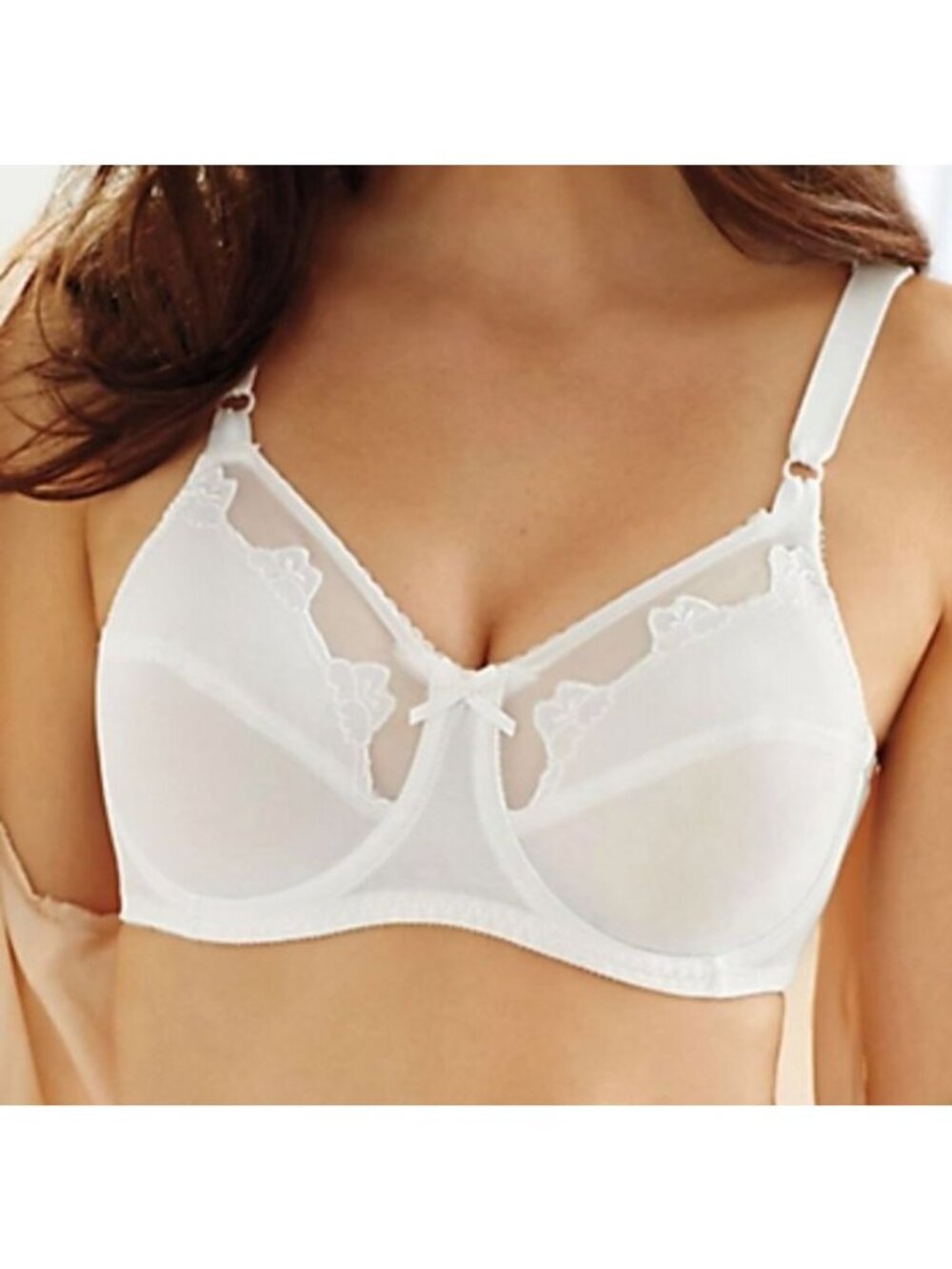 Bali Flower Bali Underwire Bra Style# 0180 Light Beige Cream 36C NEW